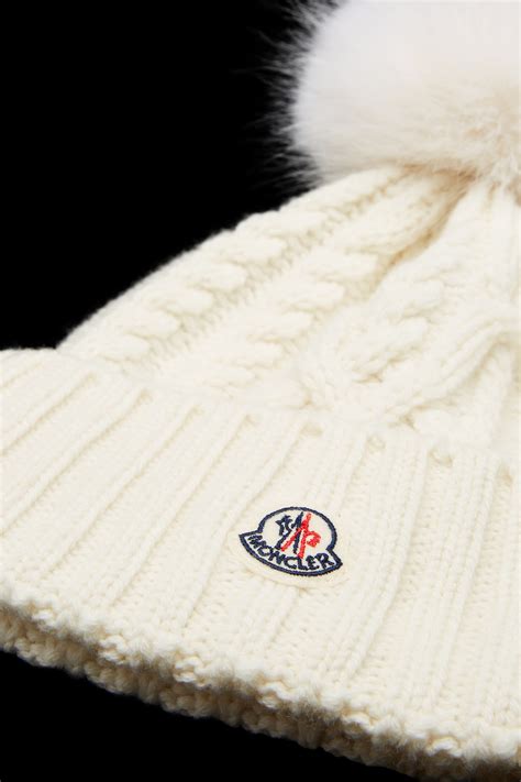 Moncler Mützen & Beanies jetzt online kaufen .